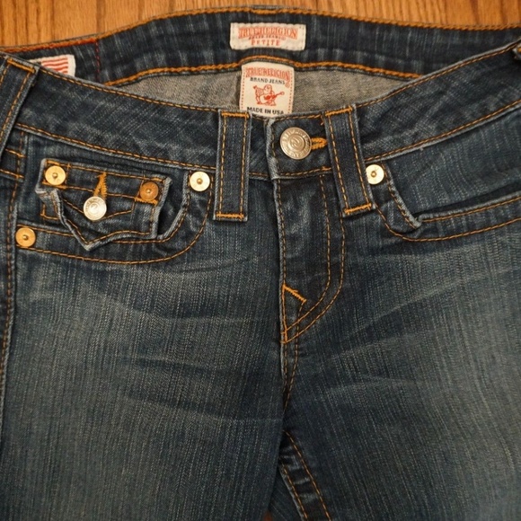 True Religion Denim - TRUE RELIGION Joey Petite Low Rise Boot 27X30